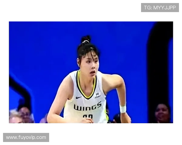 李月汝首发砍下两双创纪录 飞翼主场力克梦想豪取关键胜利 李月汝首发砍下两双创纪录 飞翼主场力克梦想豪取关键胜利